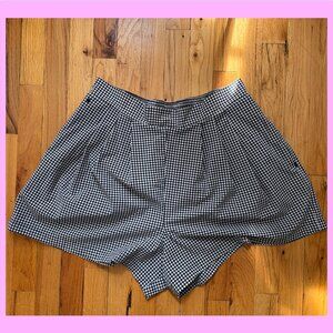 Wayre Travel Pocket Flow Short Black Gingham